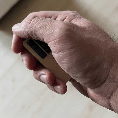 Atom 2 Smart Remote by Electricks