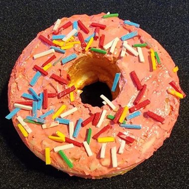 Donut Box by Gustavo Raley 